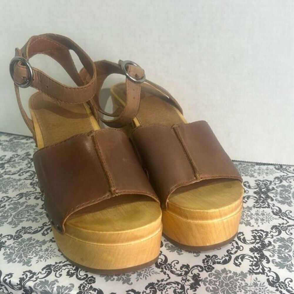Frye Zelda tan studded sandal retro style leather buckle clog‎ - Picture 6 of 11